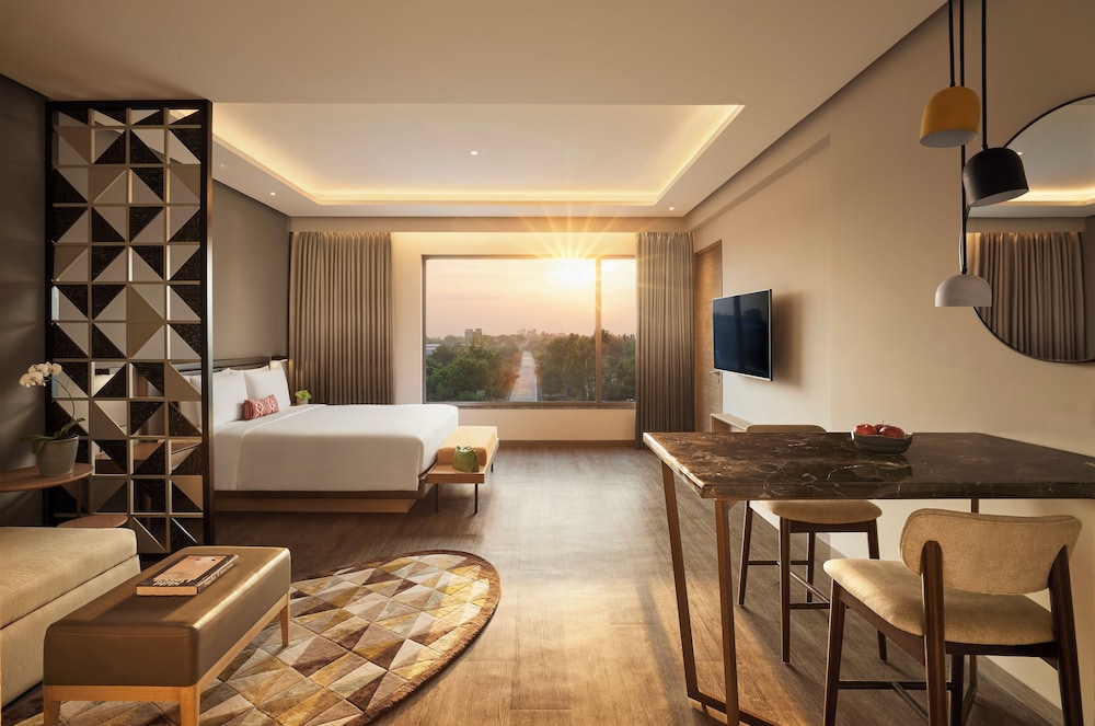 Hyatt Place Aurangabad Airport 13/36