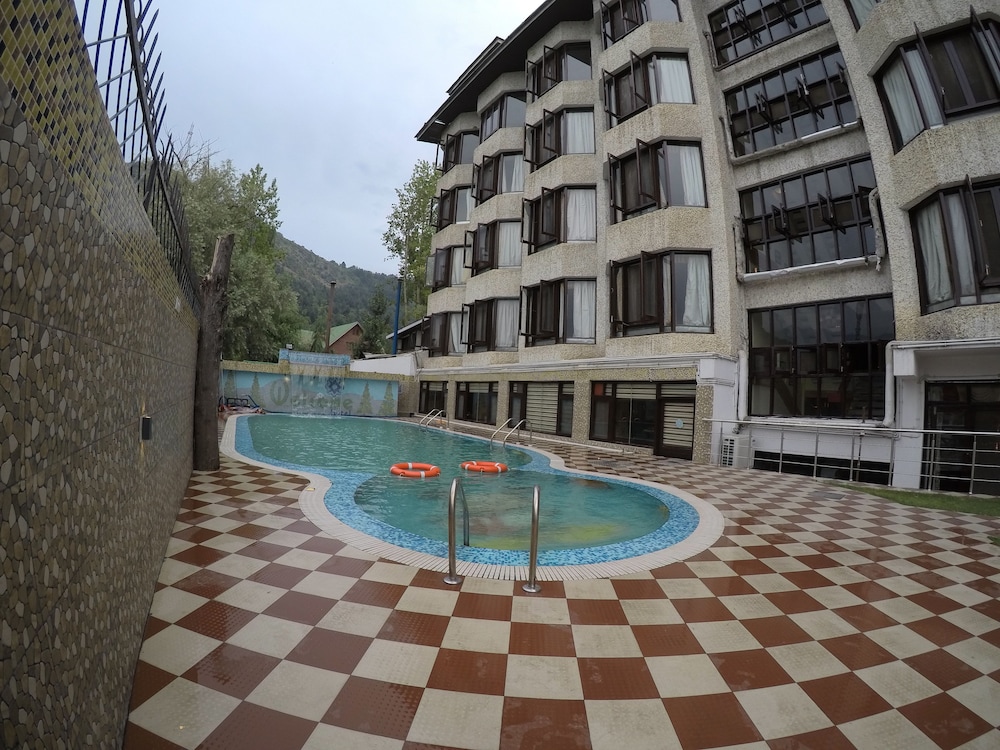 Welcome Hotel At Srinagar 6/50