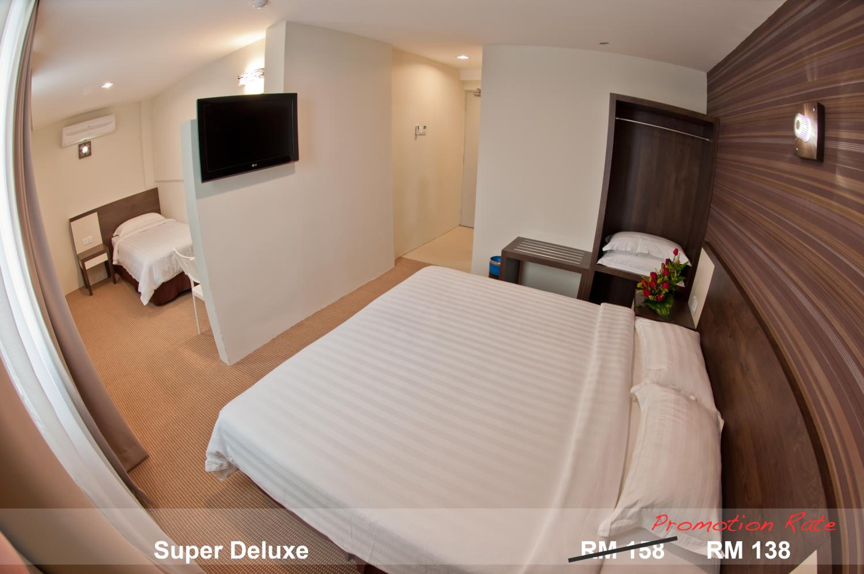 De Spring Hotel 34/50