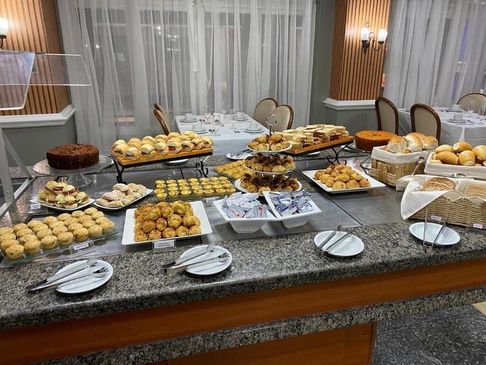 City Hotel Porto Alegre 24/29