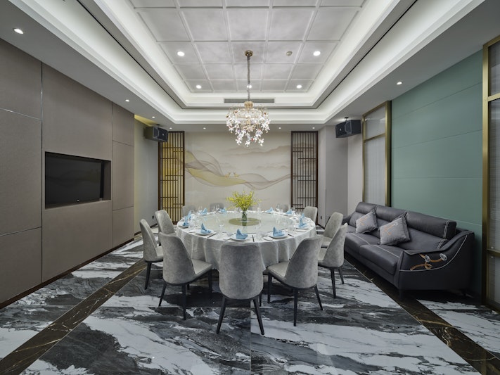 DoubleTree by Hilton Anshan 17/25