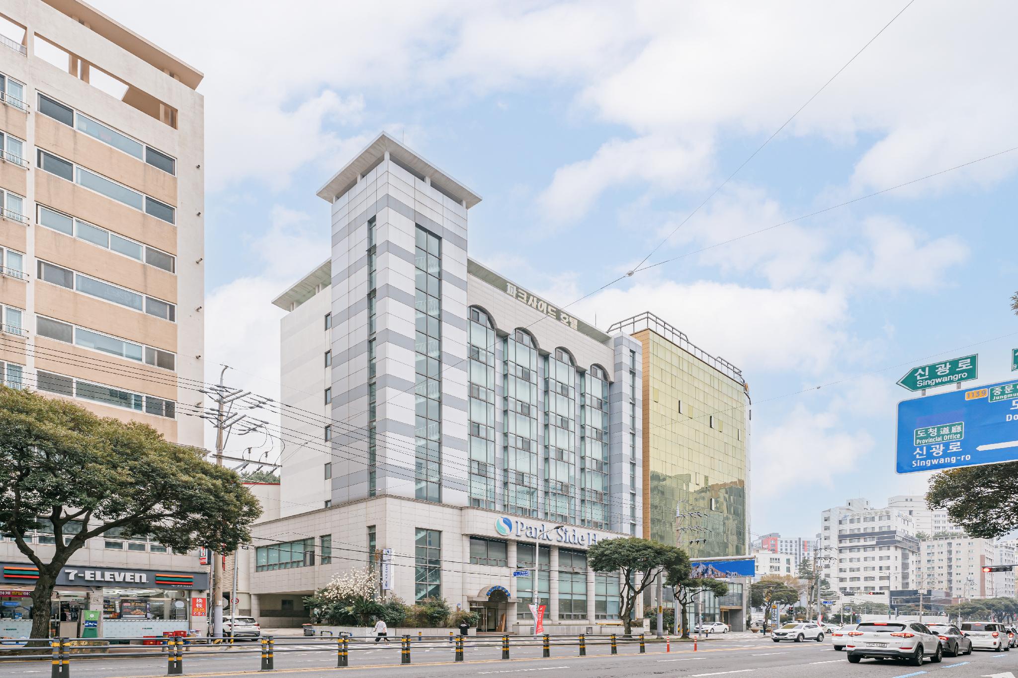 Jeju Parkside Hotel 7/65