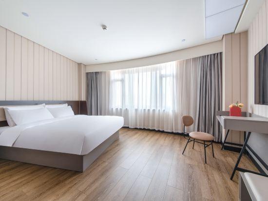 HanTing Hotel (Kunming Nanping Pedestrian Street Wangfujing) 6/12