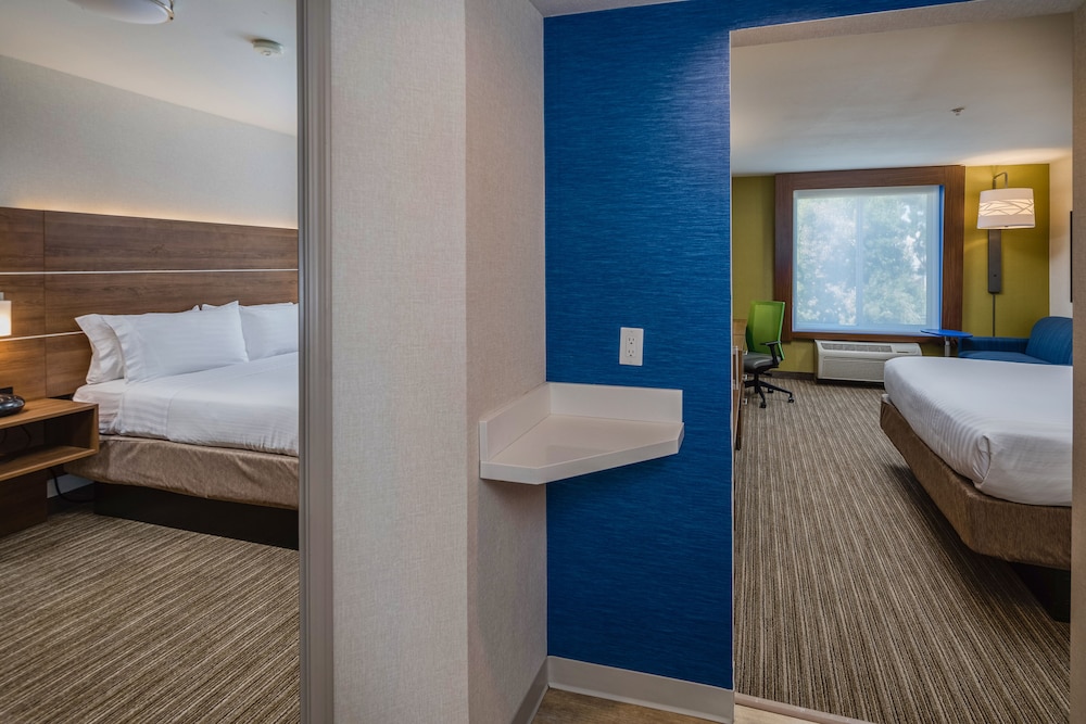 Holiday Inn Express And Suites Modesto Salida 10/31