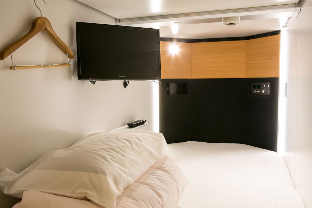 Kanazawa Capsule Hotel Musashimachi 9/20