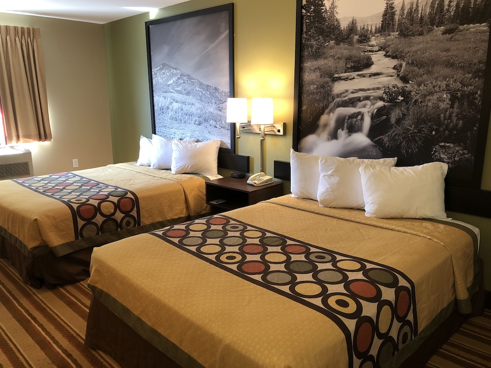Super 8 By Wyndham S Jordan/Sandy/Slc Area 18/49