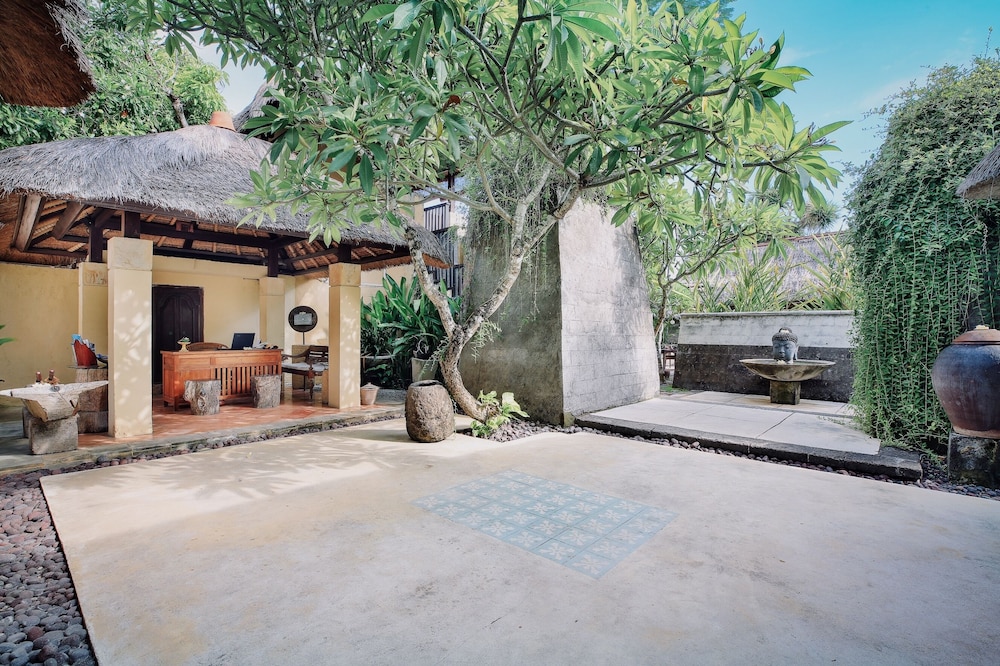 Visakha Sanur 42/50