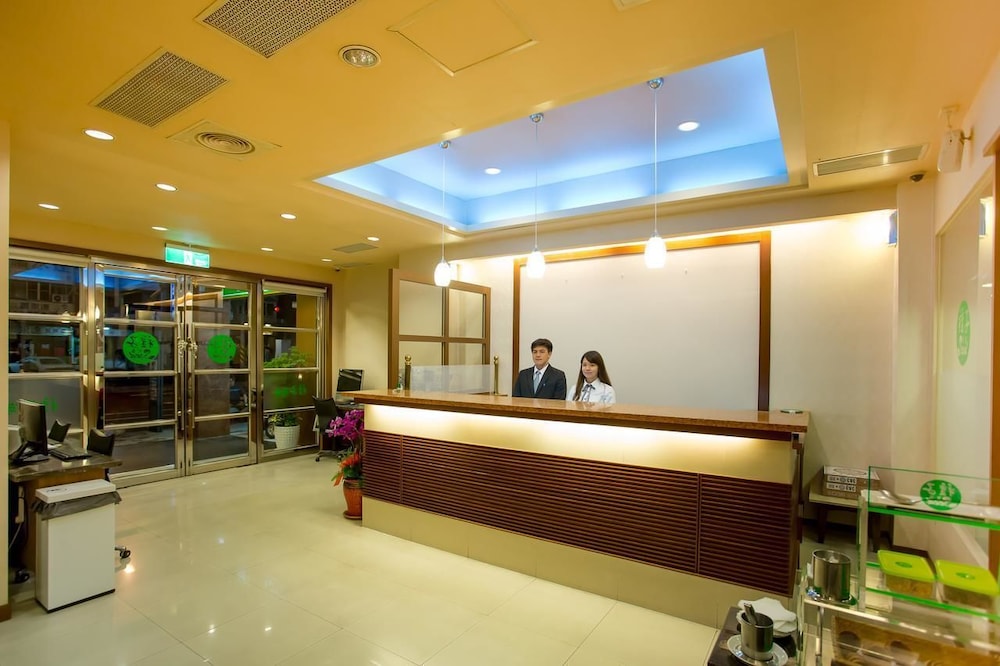 Seed Hotel 2/25