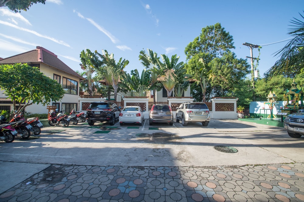 Briza Beach Resort 65/73