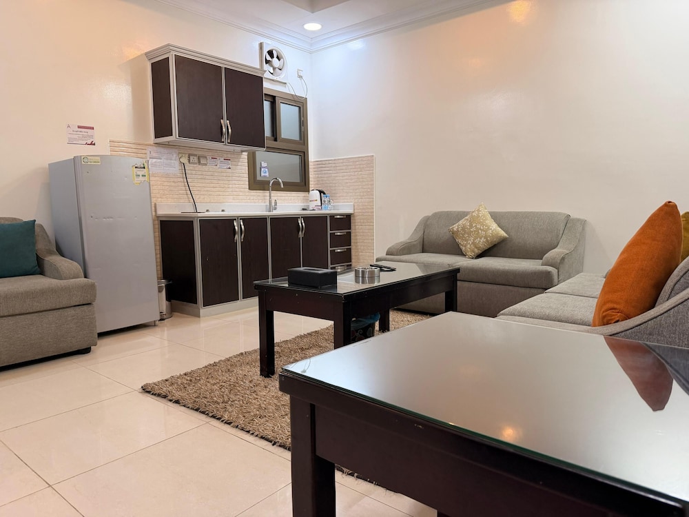 عروس الفيصلية للوحدات السكنية المفروشة(Aros Alfaisaliah Furnished Units) 58/73
