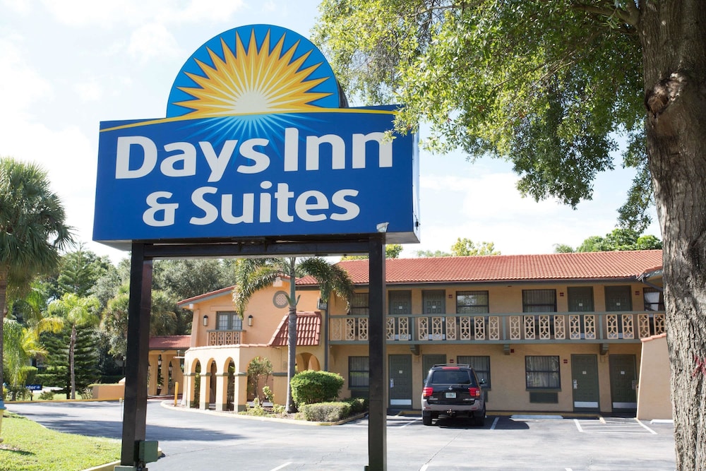 Quality Inn & Suites Altamonte Springs Orlando-North in ALTAMONTE SPRINGS - FL