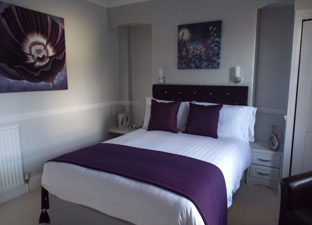 The Millbrook B & B 13/50