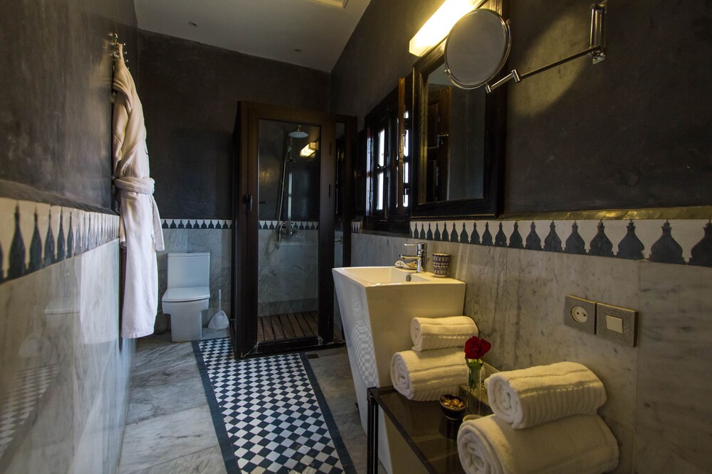 RIAD BRAYA 49/75