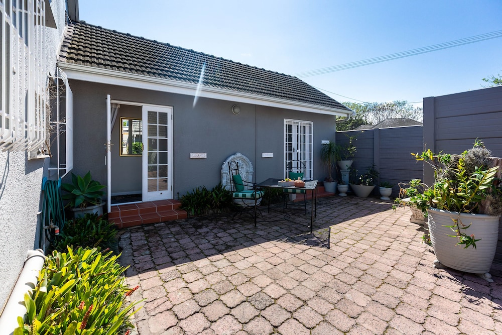 Brookdale House 3/32