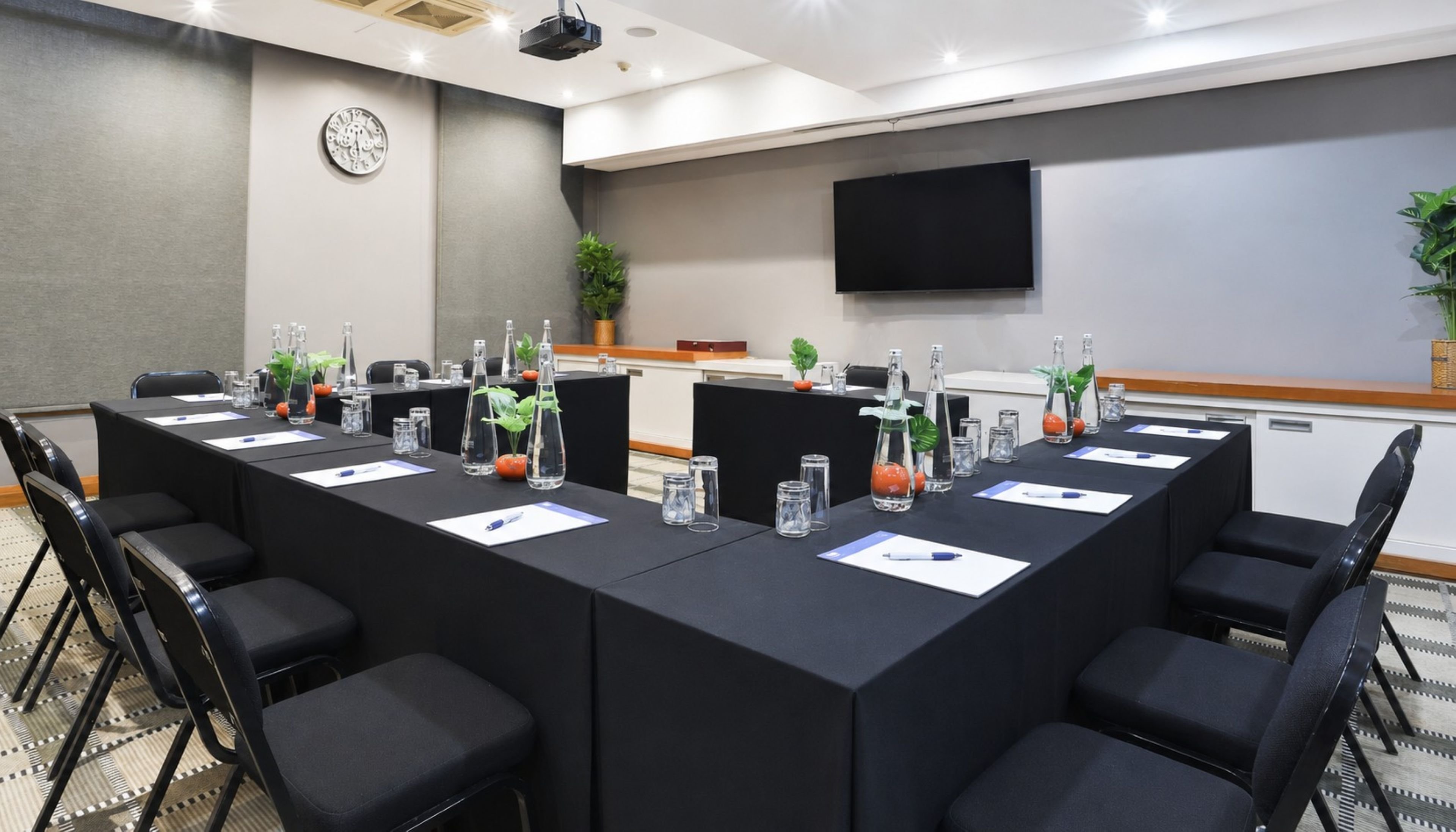 Holiday Inn Express Sandton-Woodmead 60/74