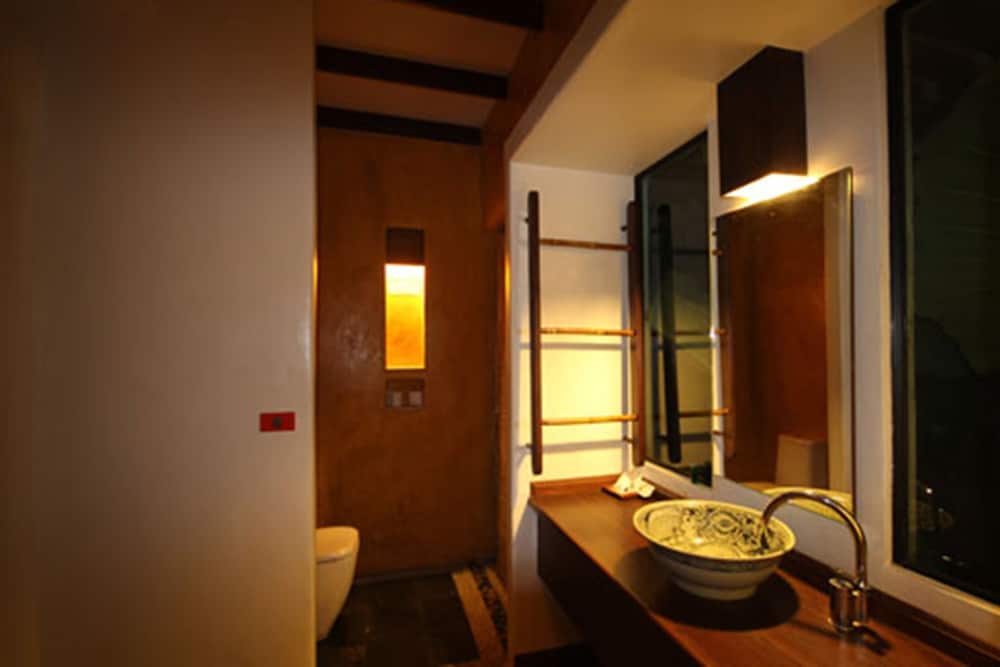 Andalay Boutique Resort 24/50