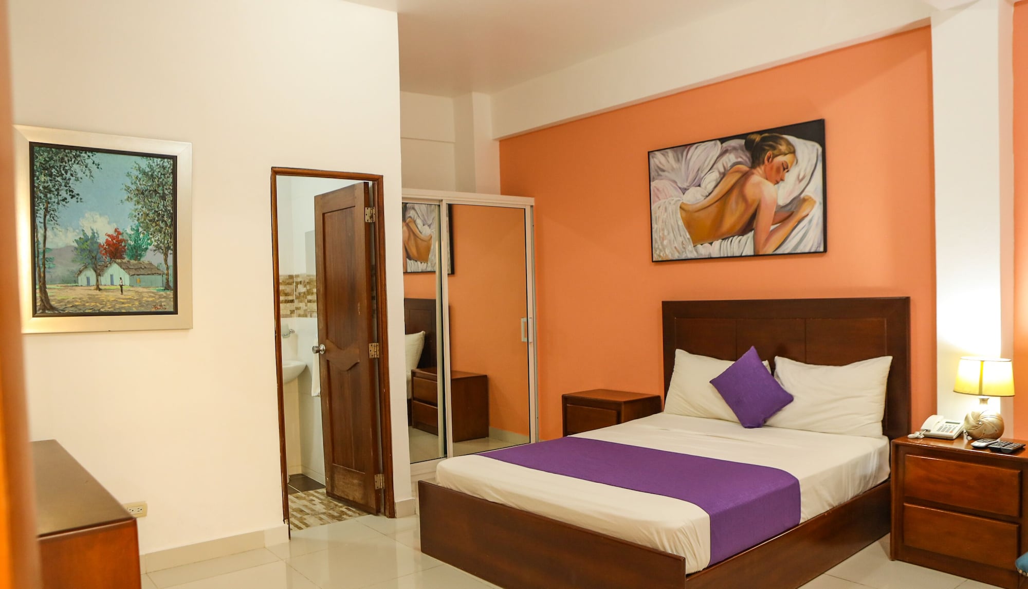 JUNIOR SUITE, STUDIO