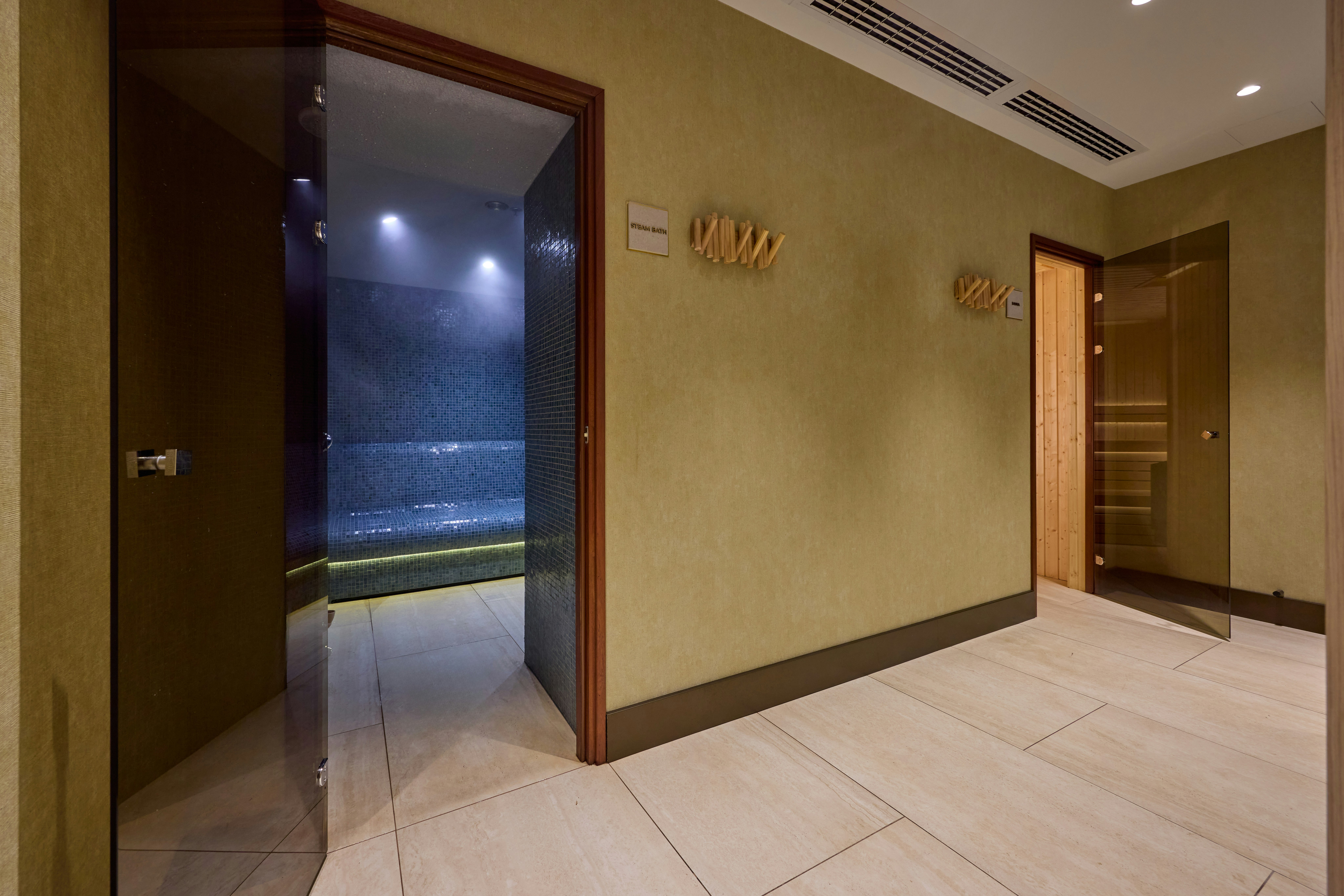 Hilton Sofia 44/89