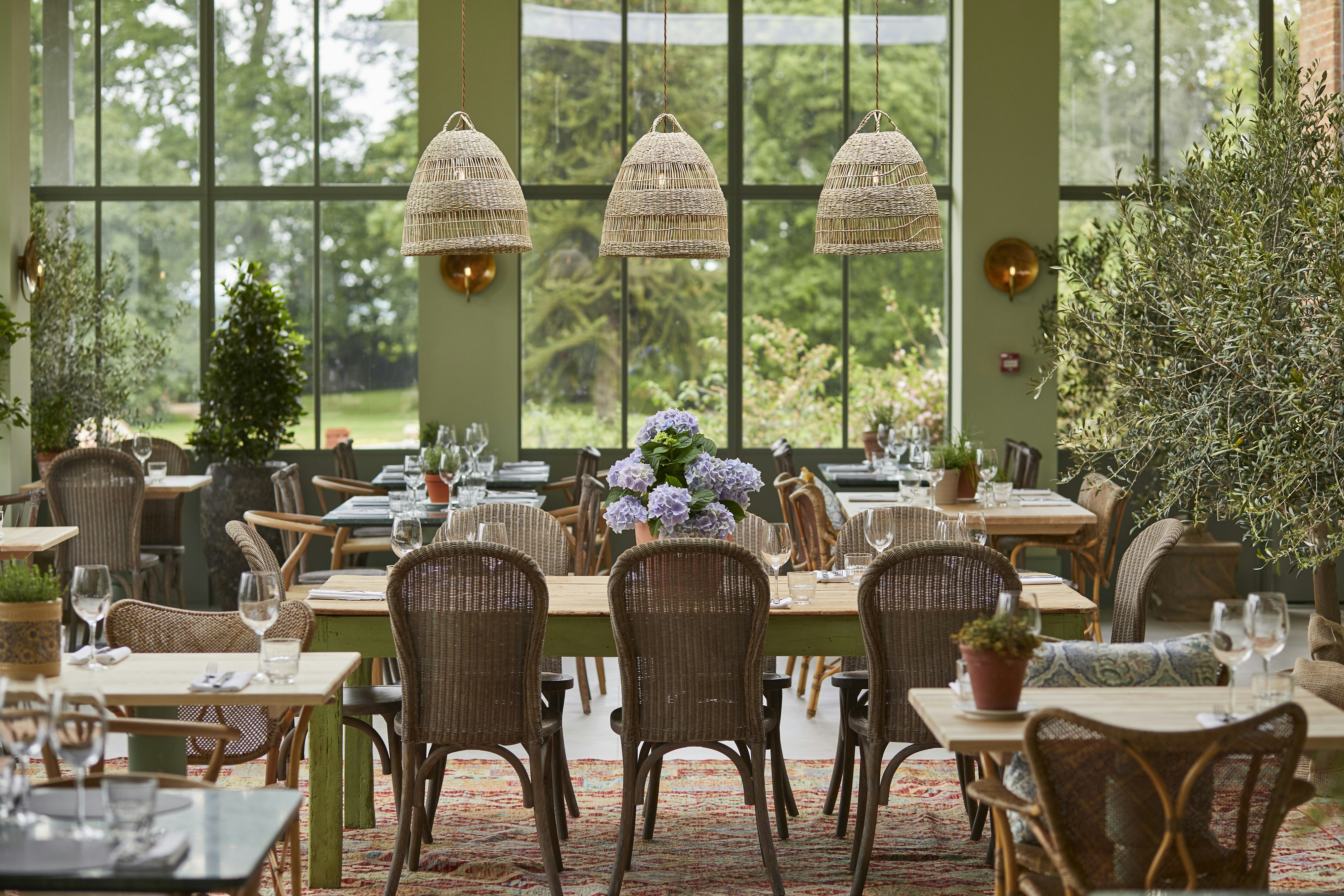 Mercure Newbury Elcot Park Hotel 43/59