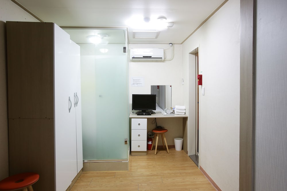 K Pop Residence I 27/75