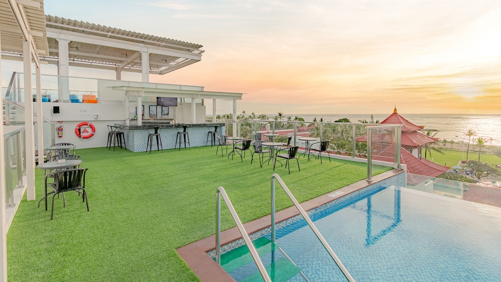 HOLIDAY INN EXPRESS BARUNA BALI 42/73