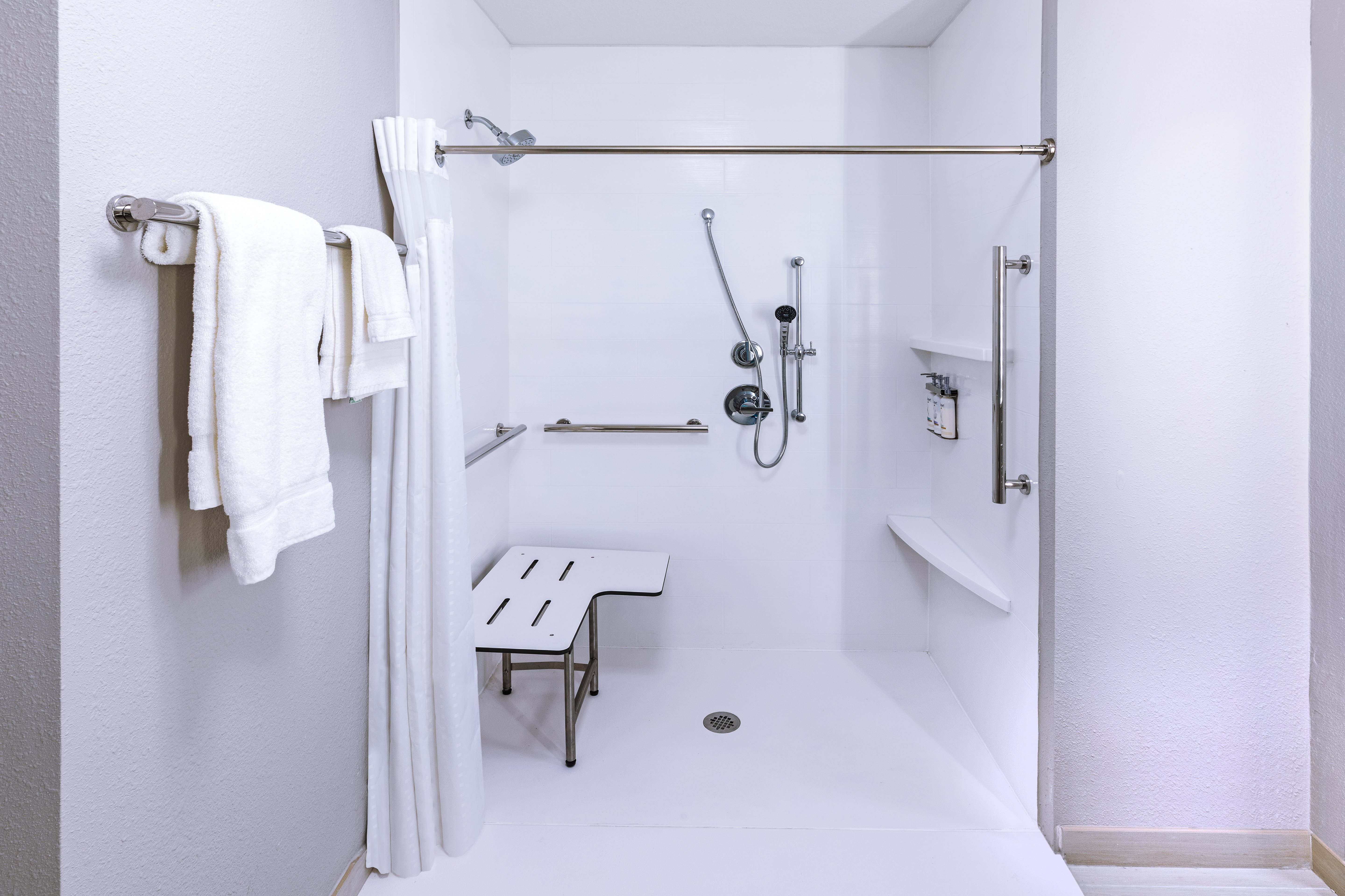 Holiday Inn Express & Suites Houston - N Downtown 48/48