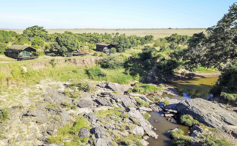 Julia's River Camp 39/50