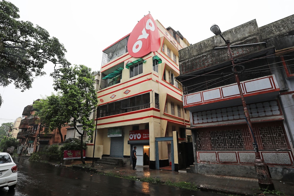 Oyo 11569 Jalan Lake View 2/18