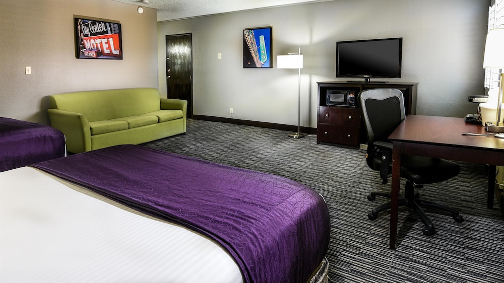 Best Western McCarran Inn 38/42
