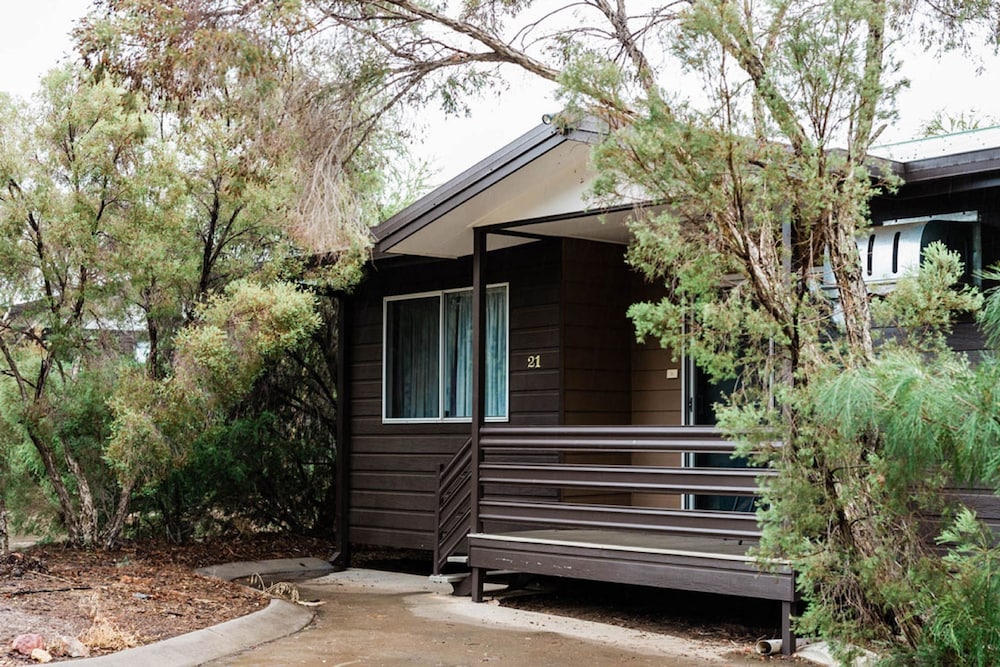 Saltbush Retreat 2/70