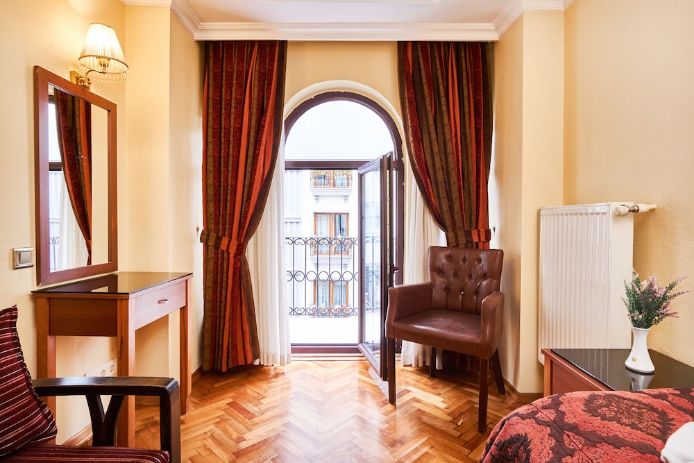 Amber Hotel Istanbul 41/64