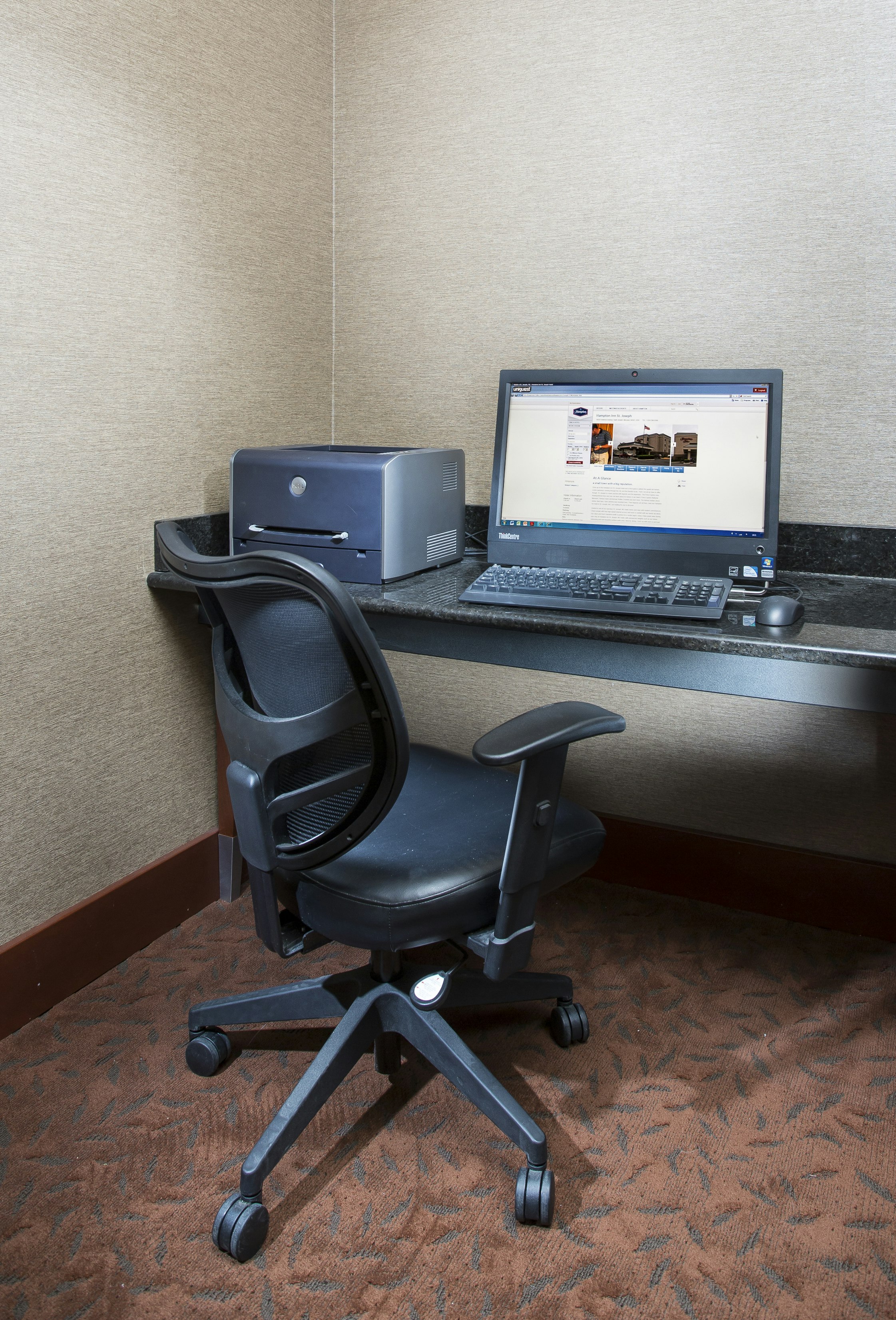 Hampton Inn St. Joseph 38/42