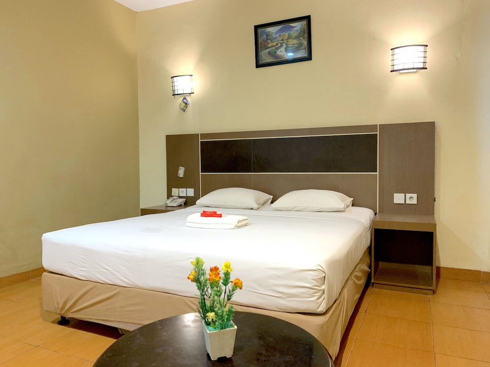 Parma Indah Hotel 14/35