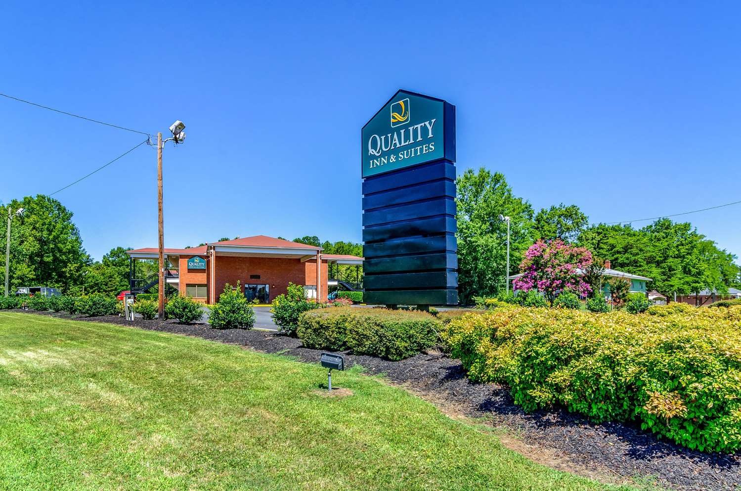 Quality Inn & Suites Creedmor - Butner 39/39