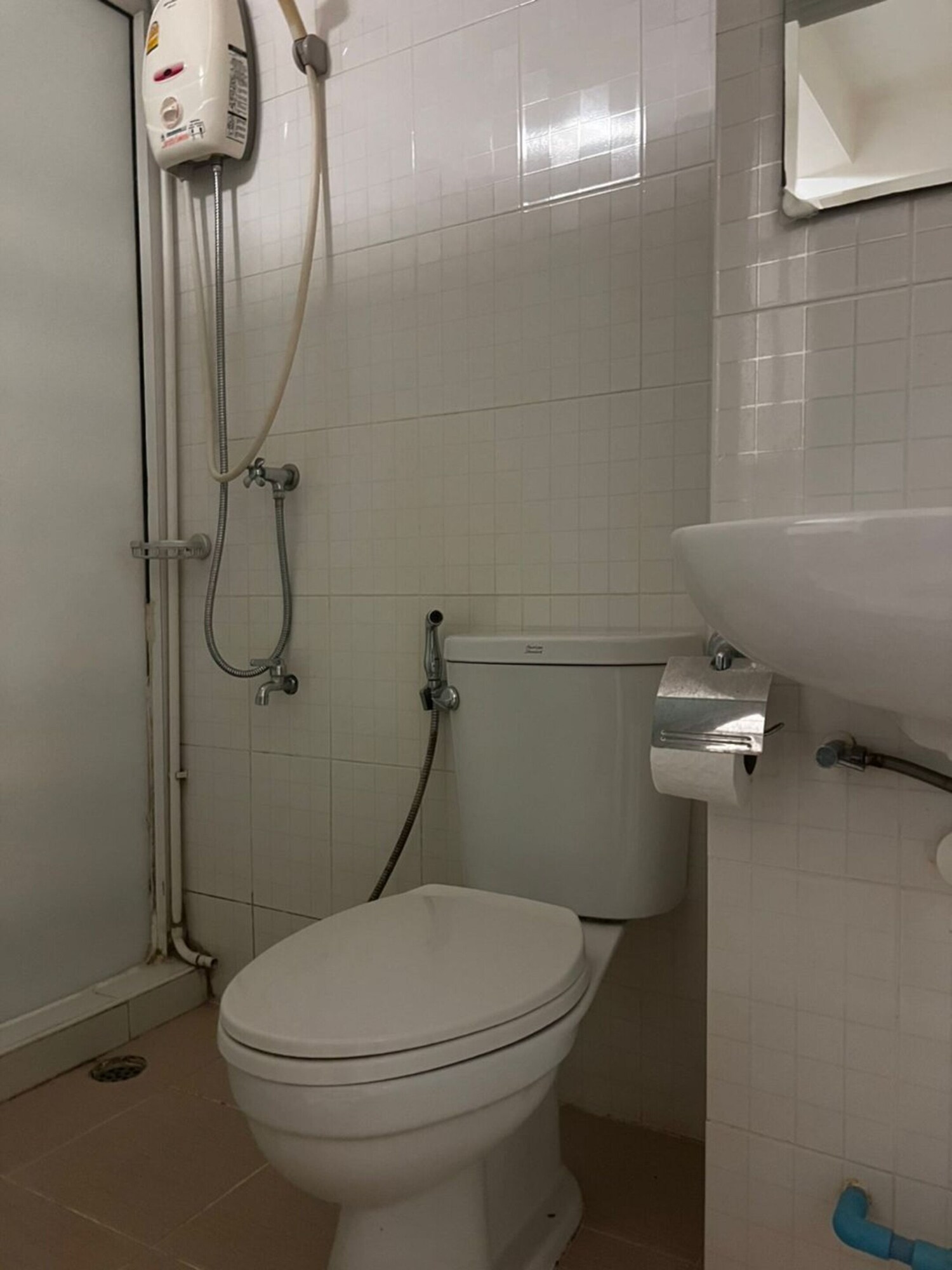 Basic, Single, Double Bed, Sandee Room 5/6