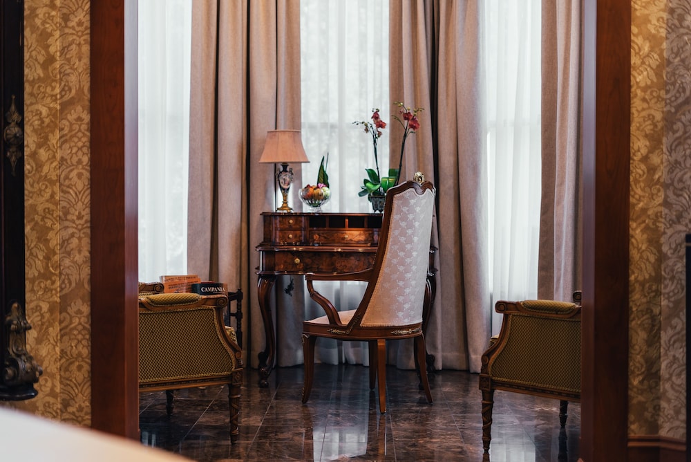 Mansion on Sutter San Francisco - Luxury 5 Star Boutique Hotel (ex Payne Mansion Hotel) 69/75