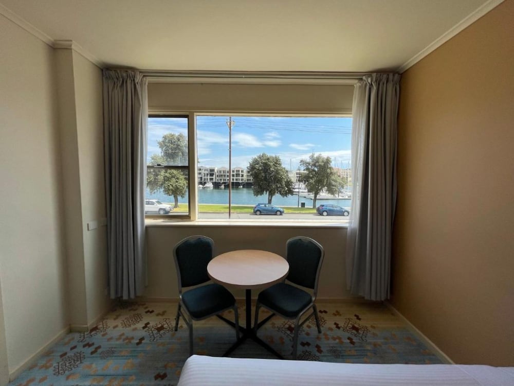 Haven Marina Motel 19/39