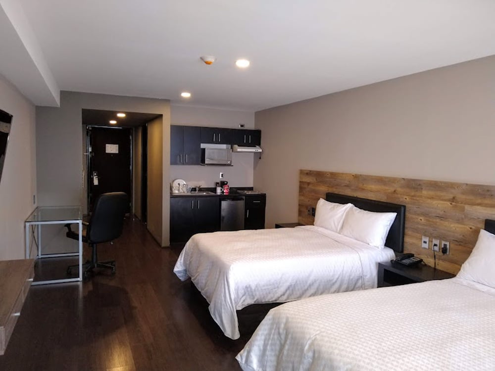 Elite 47 Hotel And Suites Ex Pia Suites 14/51