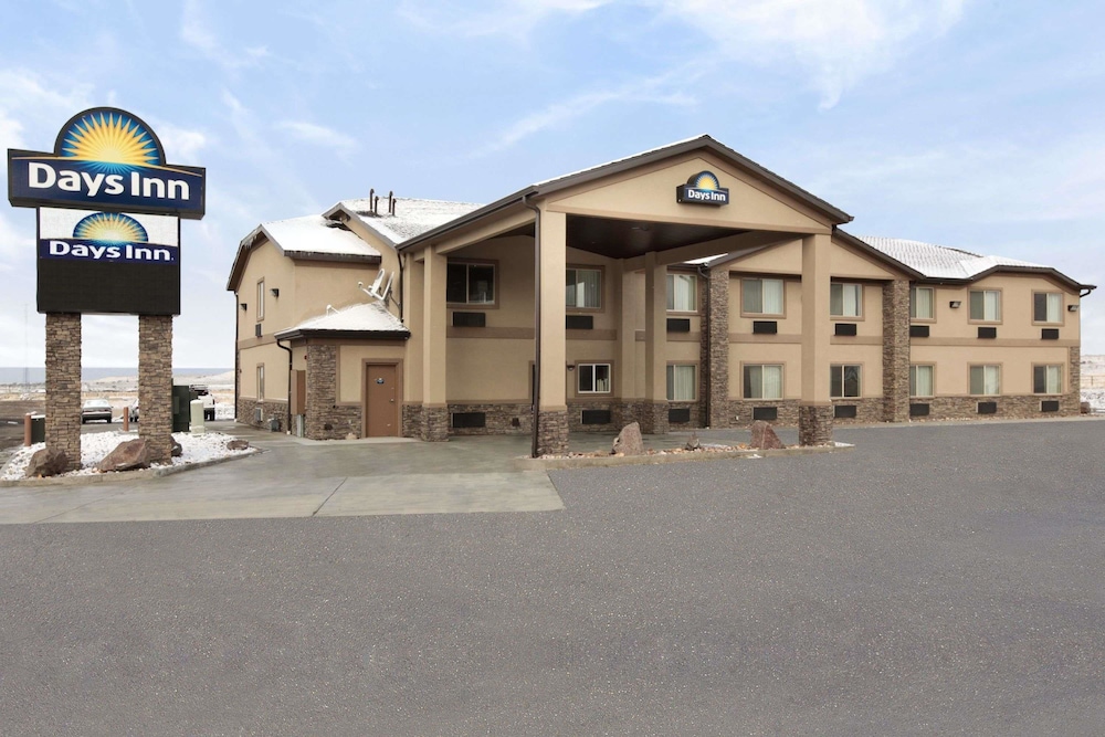 Days Inn by Wyndham Beaver 1/22