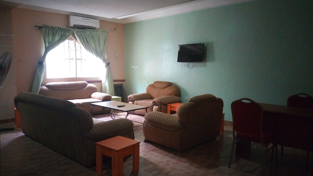 Mataan Hotel Suites 12/20