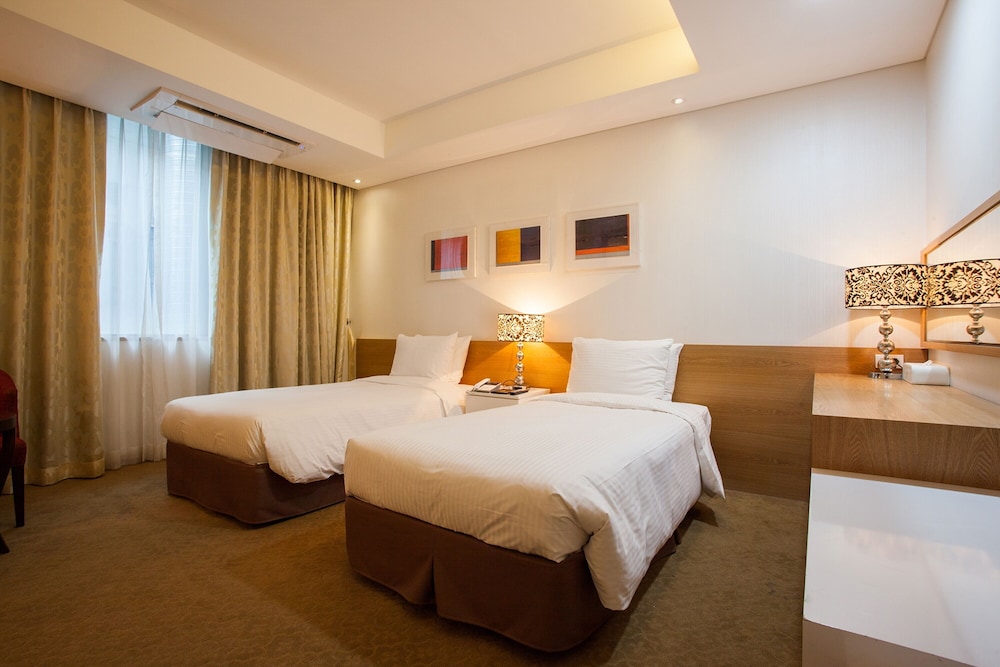 STANDARD, TWIN BEDS
