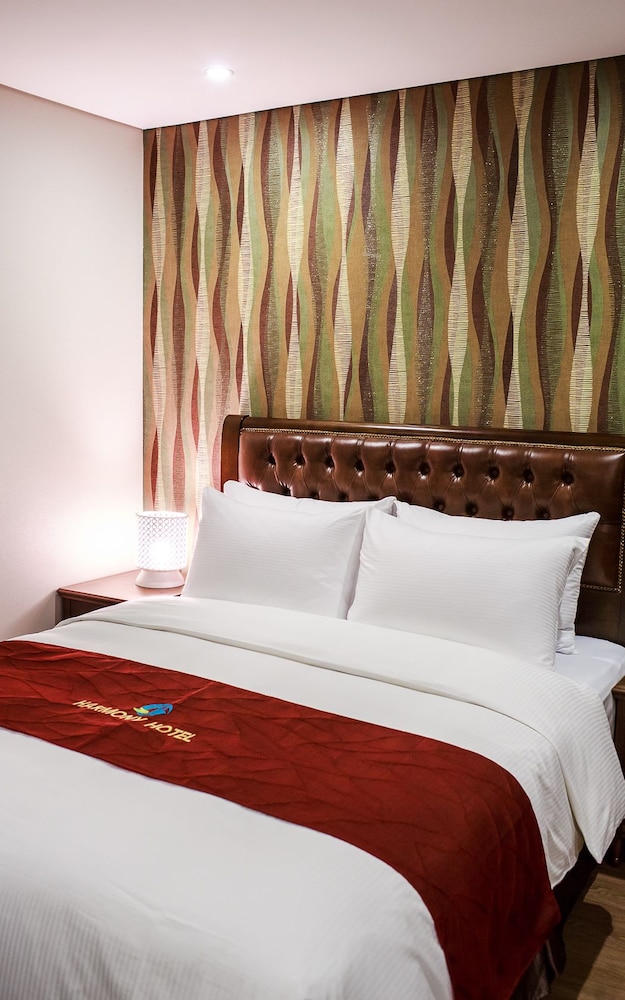 Harmony Hotel 26/55