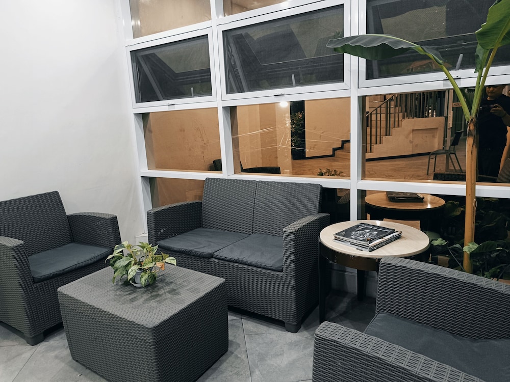 FB DORMITEL SUITES 30/50