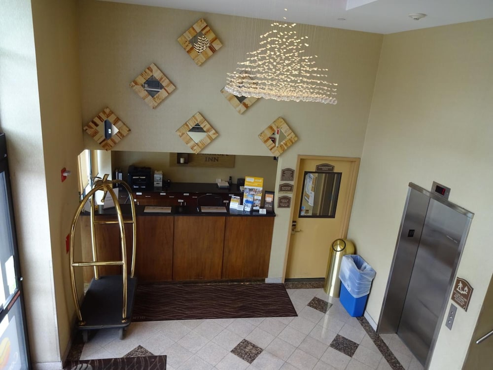 Comfort Inn Bellerose 7/46