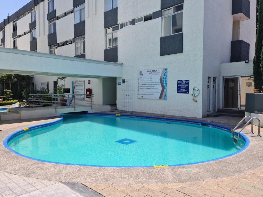 Hotel Las Pergolas 7/68