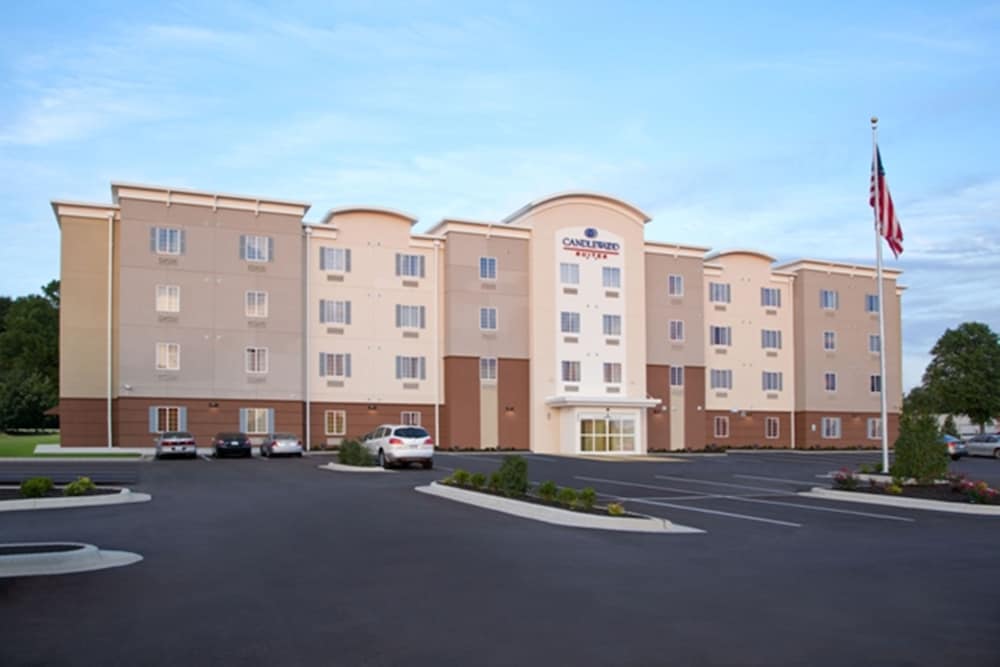 CANDLEWOOD SUITES VESTAL - BINGHAMTON 5/43