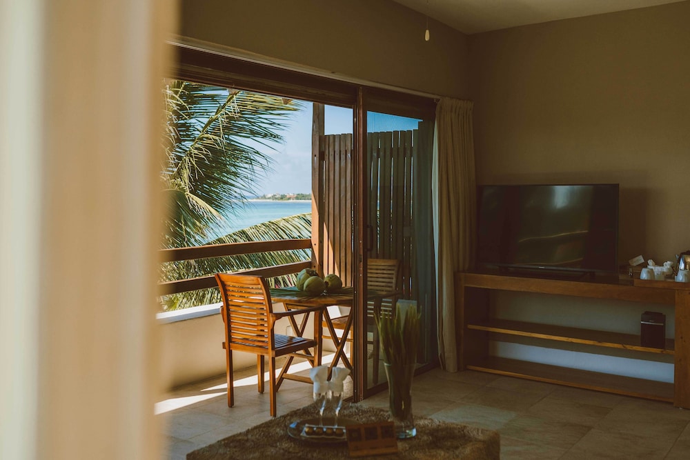 JASHITA HOTEL BOUTIQUE 59/84