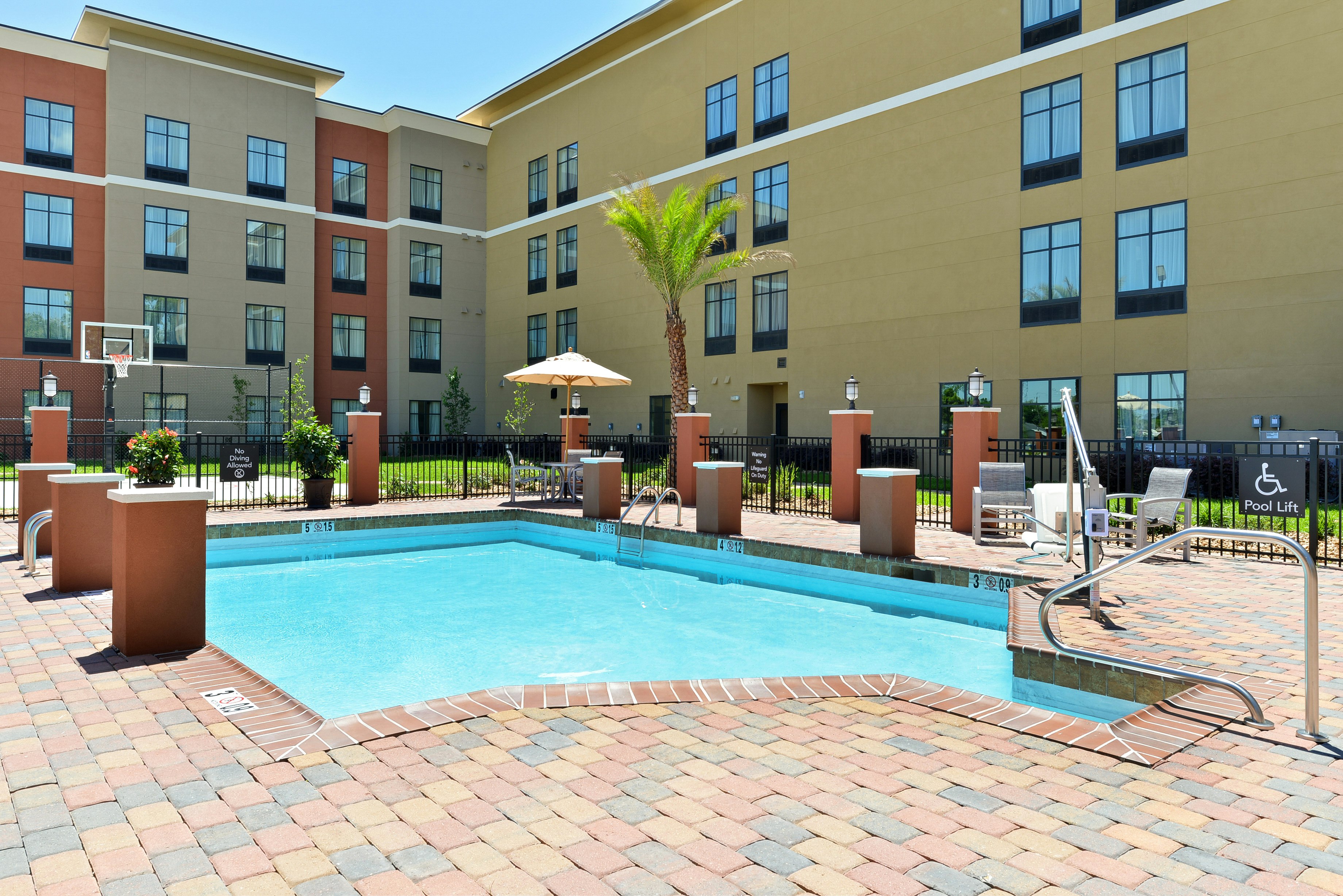 Homewood Suites by Hilton Houma LA 64/72