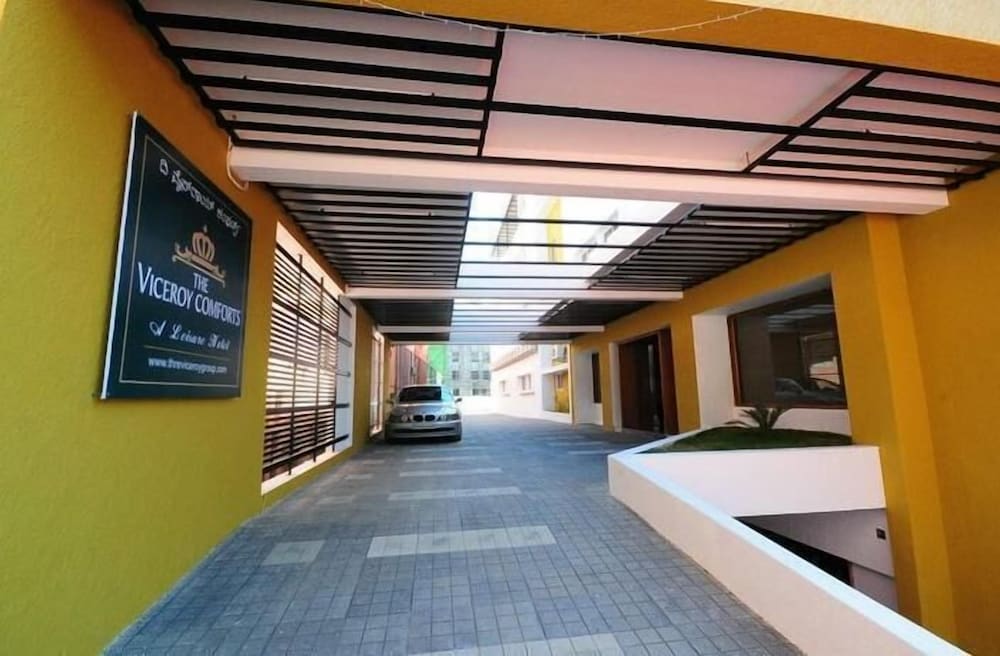 THE VICEROY COMFORTS photo3