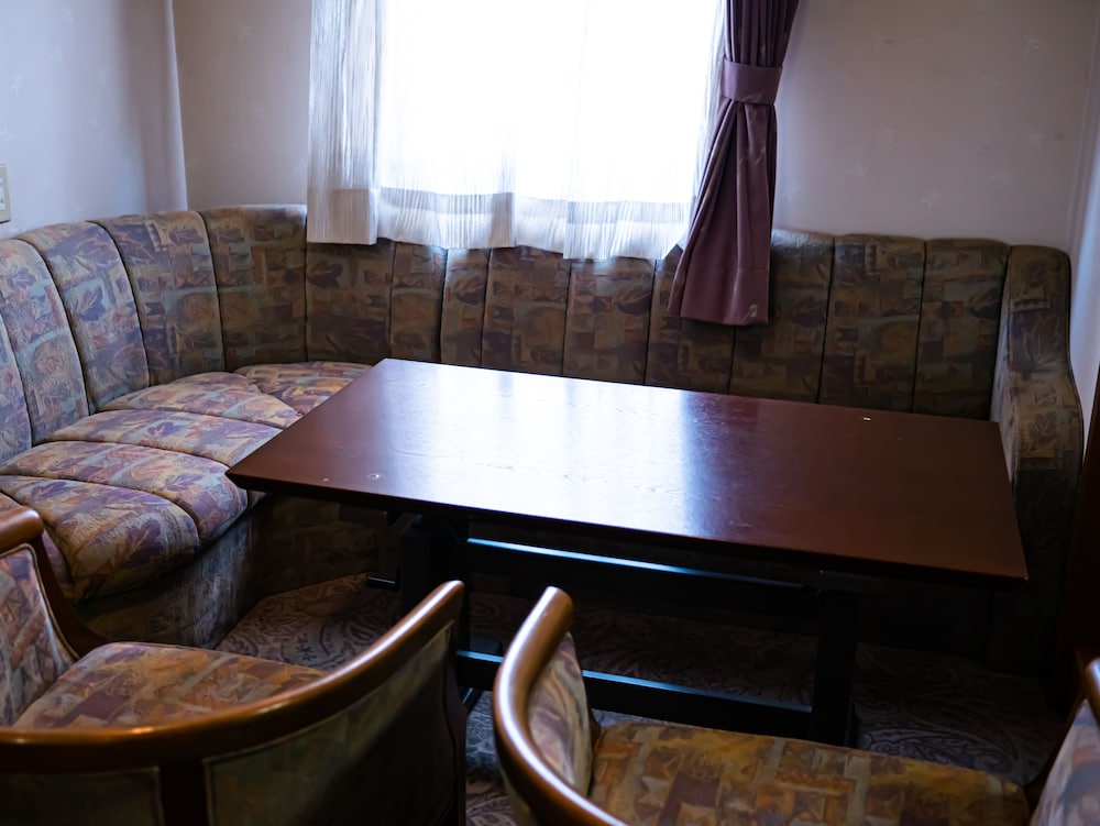 Hachinohe Plaza Hotel 36/56